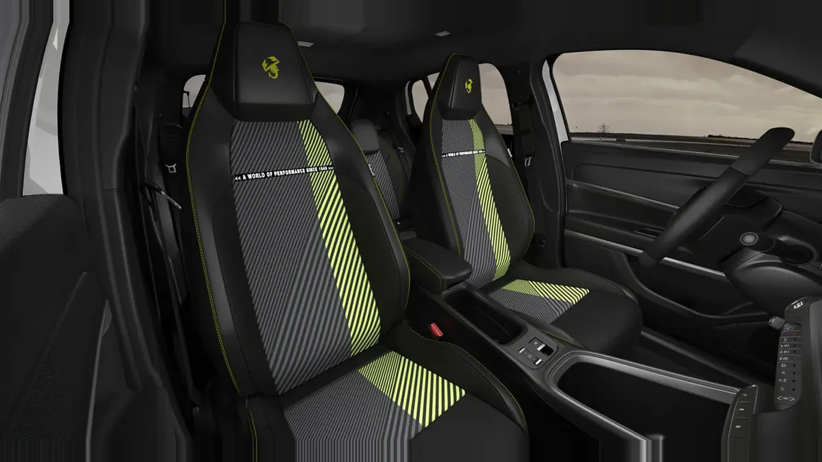Abarth 600e Turismo en renting para particulares — vista 6