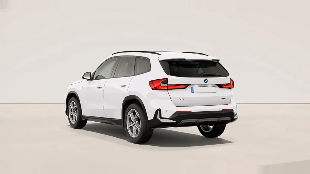 BMW X1 sDrive20d en renting para particulares — Interior