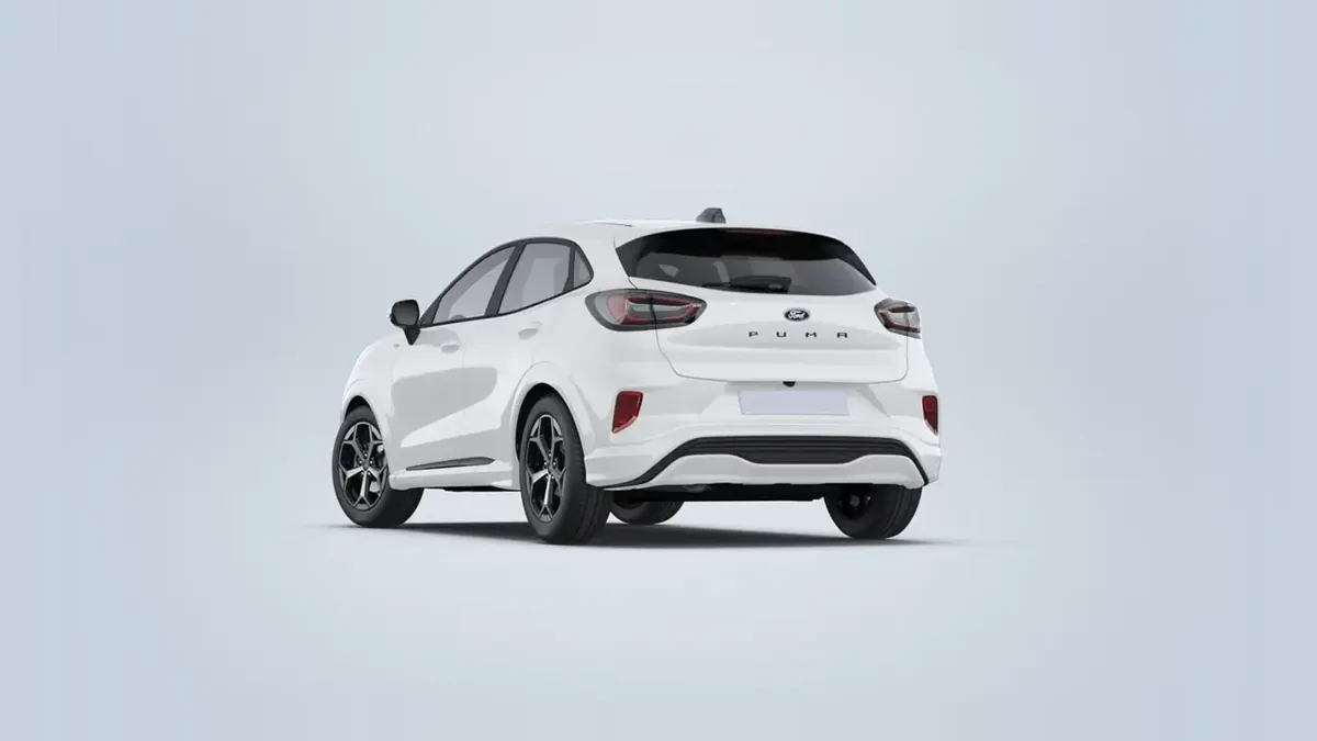 Ford Puma Titanium Ecoboost MHEV 125CV II en renting para particulares — Trasera