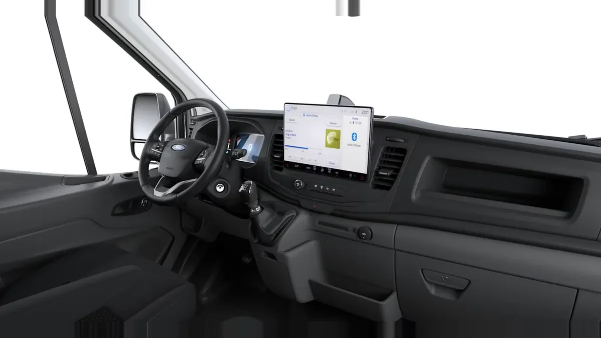 Ford TRANSIT 350 L2 Trend N1 EcoBlue 96kW FWD en renting para particulares — Delantera