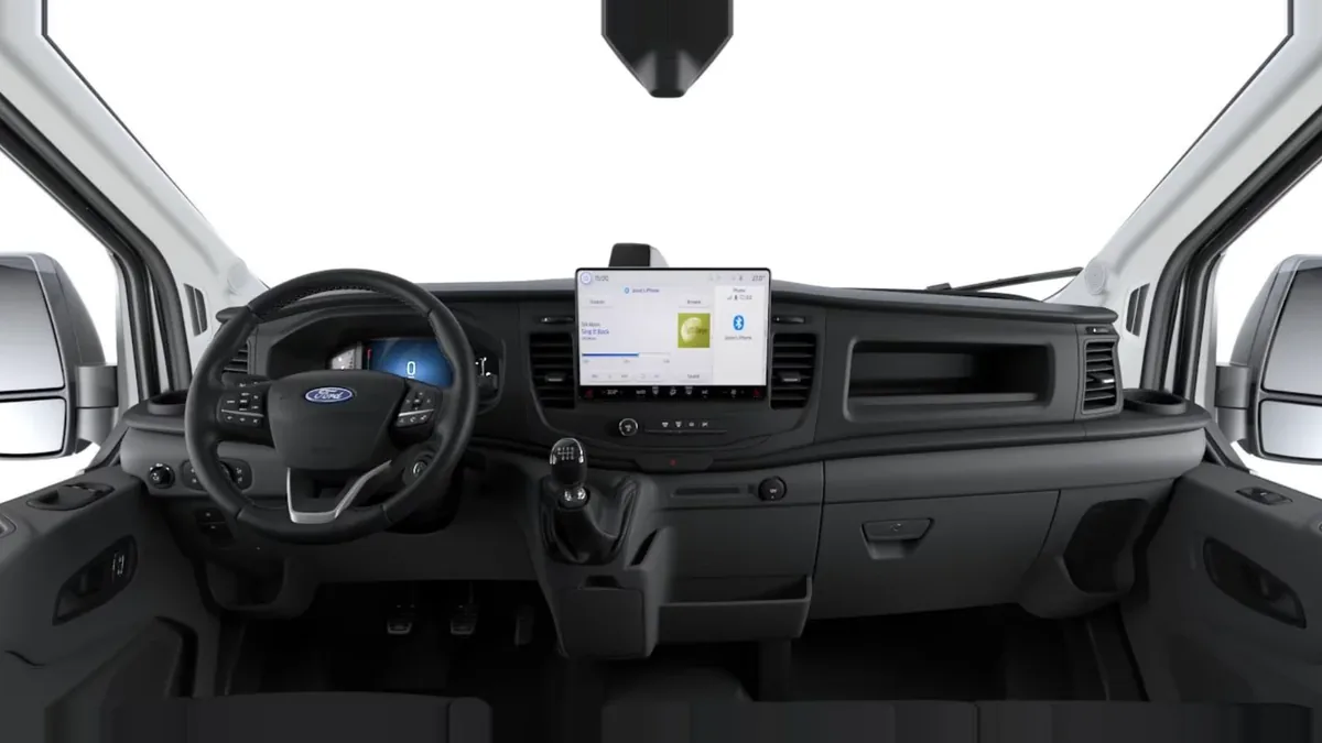 Ford TRANSIT 350 L2 Trend N1 EcoBlue 96kW FWD en renting para particulares — Interior