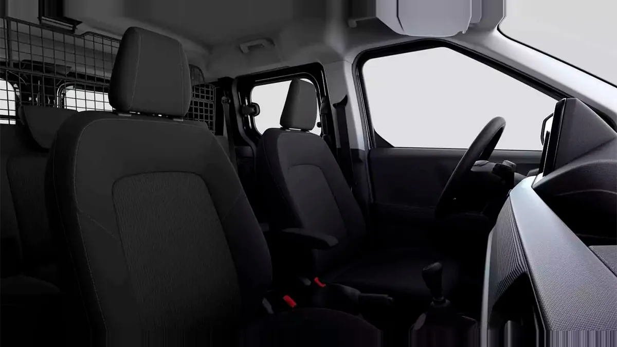 Ford Transit Courier Kombi 1.5 Ecoblue Trend II en renting para particulares — Interior