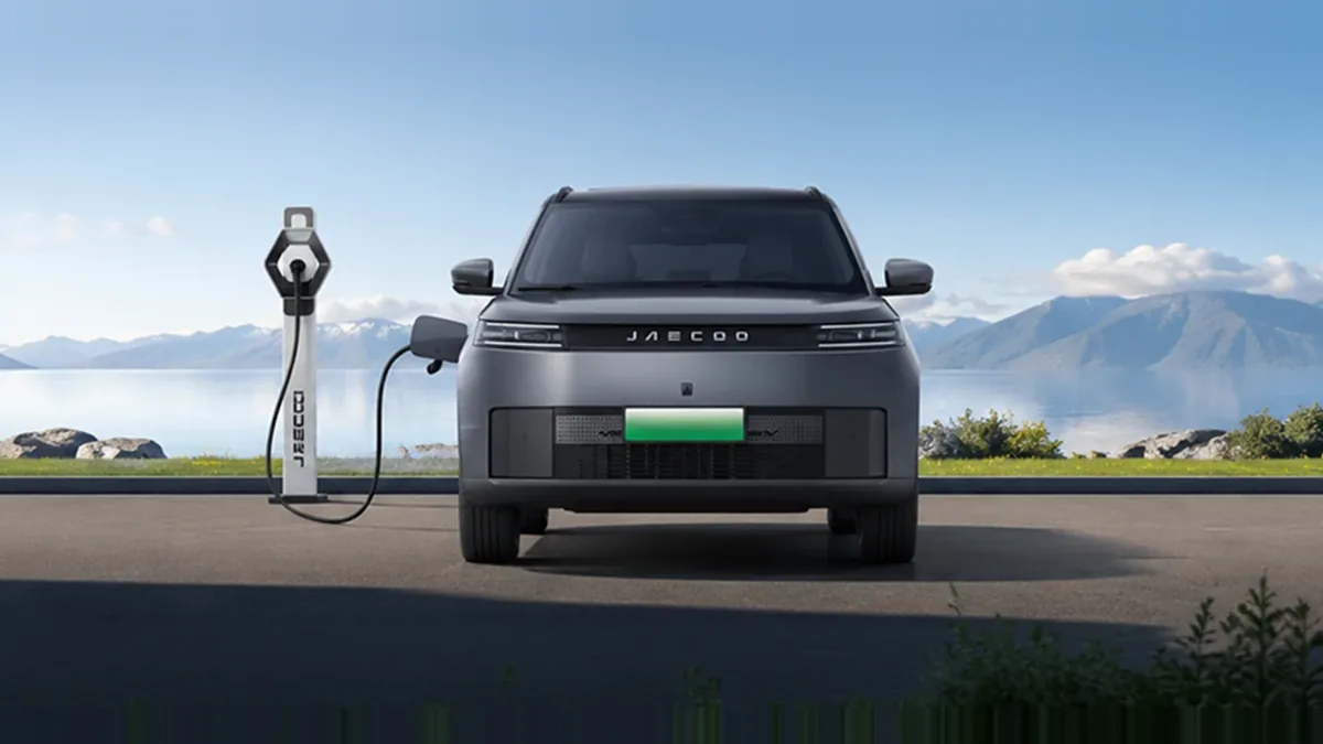 Jaecoo 5 EV Pure 155kW (211CV) 61kWh en renting para particulares — Trasera