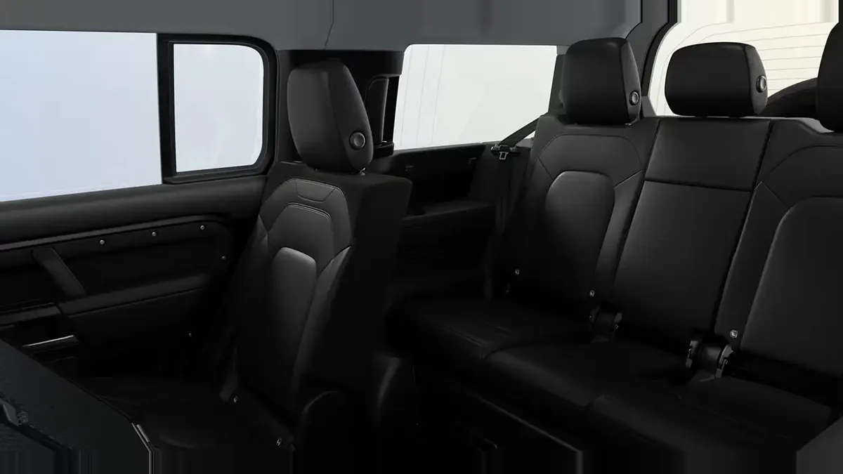 Land Rover Defender 3.0D I6 250S MHEV en renting para particulares — vista 6
