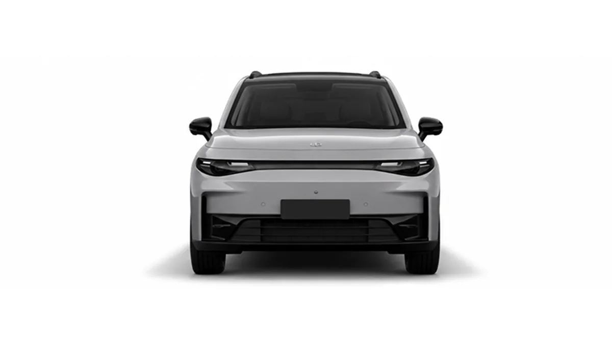 Leapmotor C10 BEV 69.9kWh Life Pro AT en renting para particulares — Delantera
