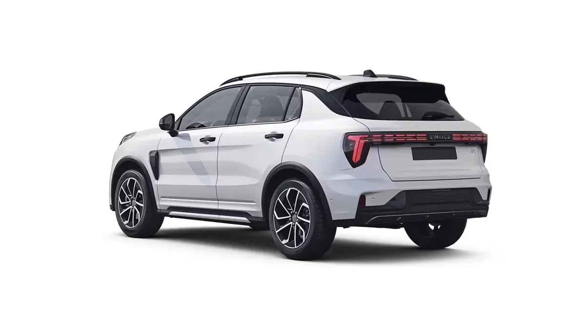Lynk & Co 01 1.5 PHEV Core en renting para particulares — Trasera