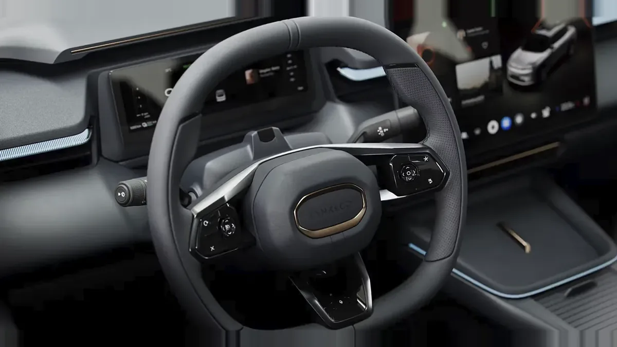 Lynk & Co 08 1.5 PHEV Core en renting para particulares — Delantera