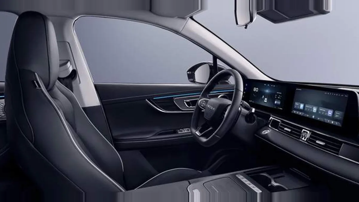Omoda 5 EV 61kWh Pure 155kW en renting para particulares — Trasera
