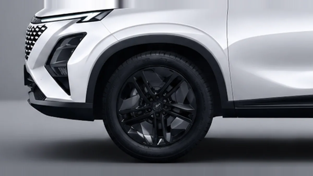Omoda 5 EV 61kWh Pure 155kW en renting para particulares — Interior