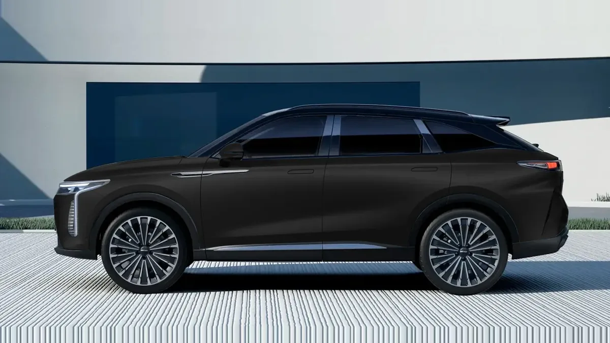 Omoda 9 1.5 TGDI Híbrido Premium 537CV en renting para particulares — Trasera