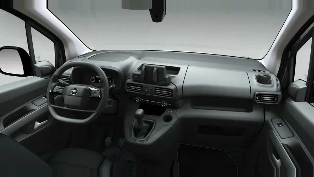 Opel Combo-e Cargo M 800kg en renting para particulares — Trasera