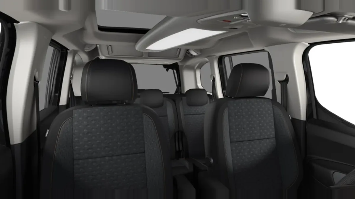 Peugeot Rifter 5P GT BlueHDi 130 EAT8 Standard en renting para particulares — Interior
