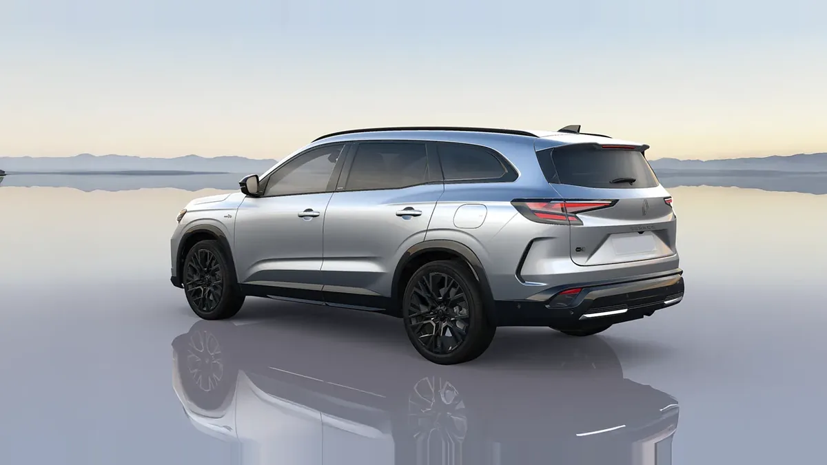 Renault Espace Espirit Alpine Full Hybrid E-Tech 146kW 7p en renting para particulares — Delantera