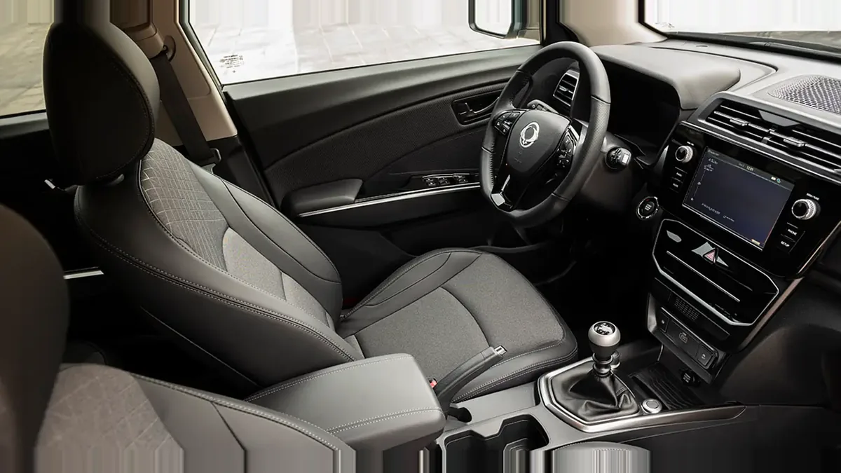 KGM Tívoli G15 Urban Plus 4x2 en renting para particulares — vista 9