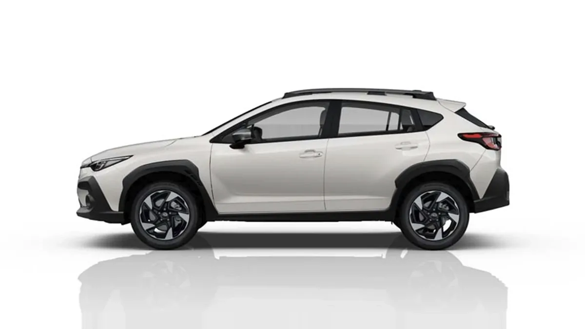 Subaru Crosstrek 2.0i Hybrid Field CVT en renting para particulares — Trasera