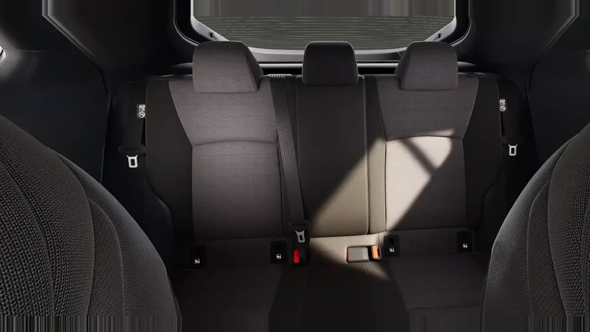 Toyota C-HR Advance Plug-in Hybrid 220 en renting para particulares — vista 7