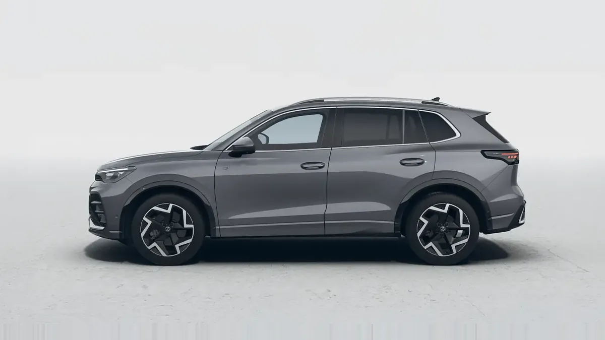 Volkswagen Tiguan R-Line 1.5 eTSI 110kW DSG en renting para particulares — Delantera